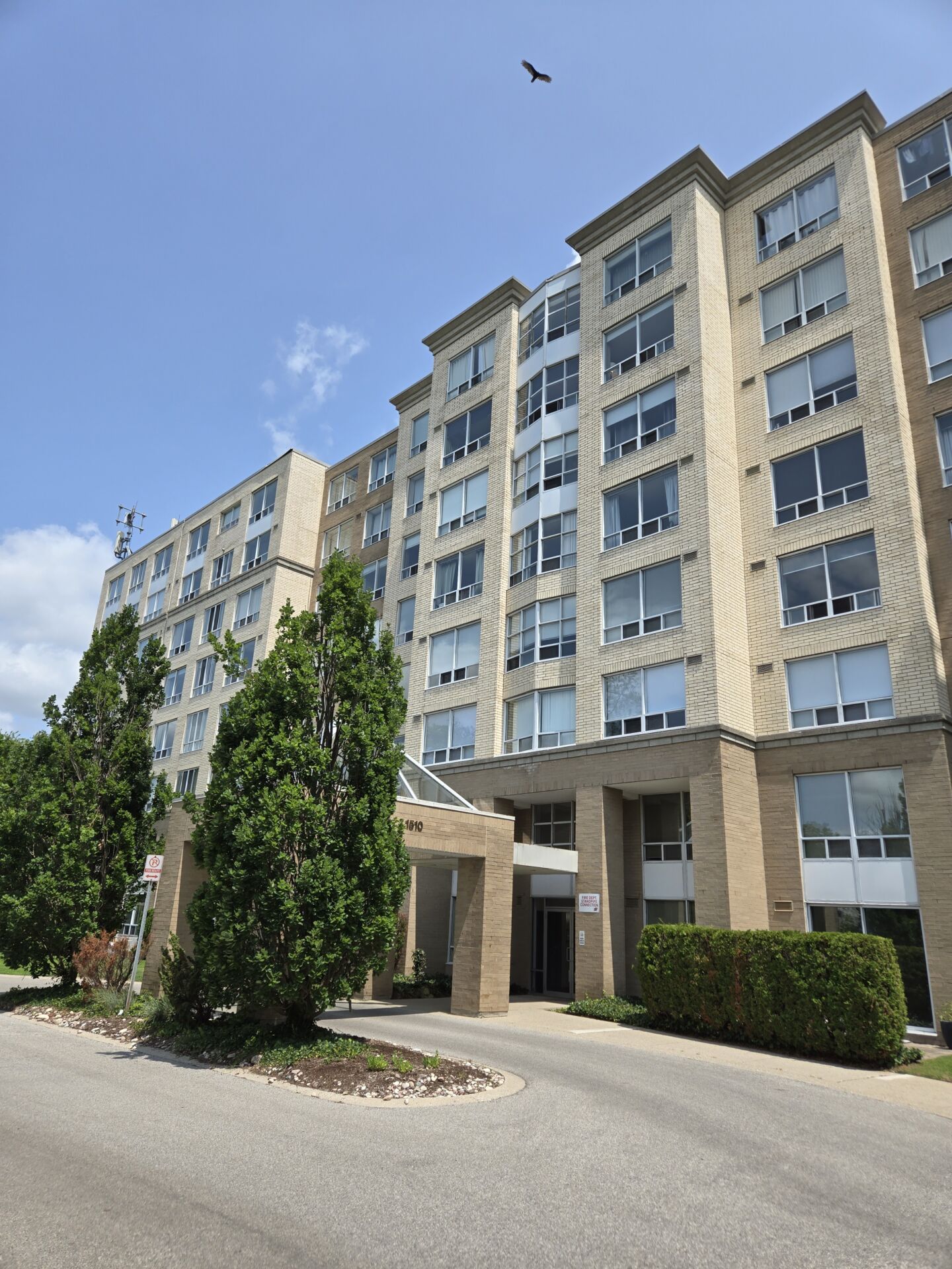 #307-1510 Richmond St