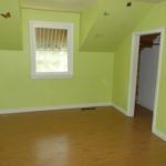 lime green room